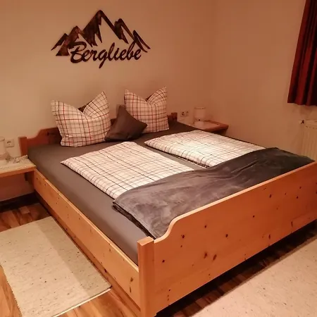 Farm stay Haensler's Hof Arzl im Pitztal